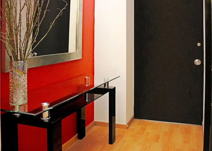 Puerta Alameda Apartamento *