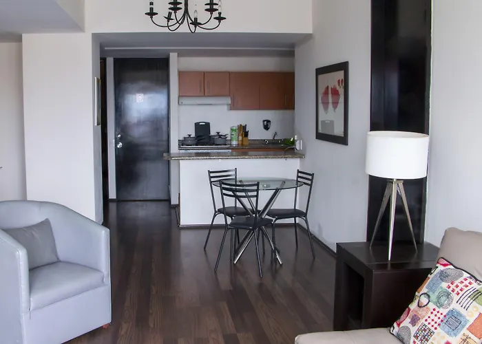 Puerta Alameda Apartamento *